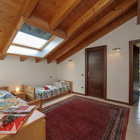 Apartment Romina Lakeview Apt. San Siro (Lombardy)